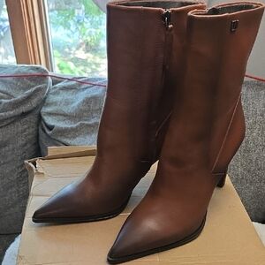 Franco Sarto Elegant Brown Leather Ankle Boots